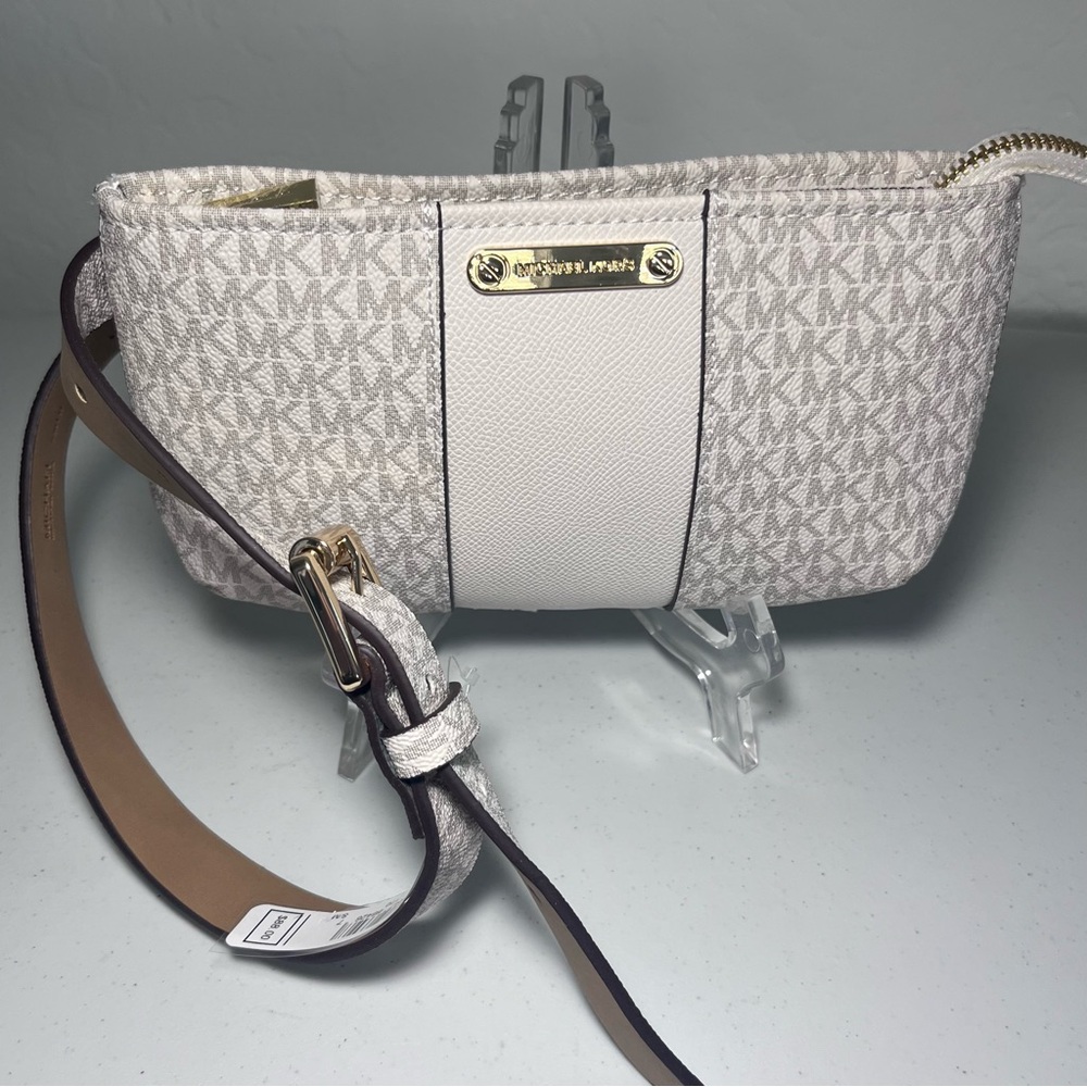 NWT Michael Kors Women's Silver Jet Set Belt Bag S/M